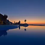 Carpe Diem Santorini Hotel 5*