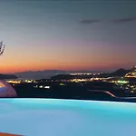 Carpe Diem Santorini Pýrgos