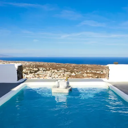 Carpe Diem Santorini Пиргос