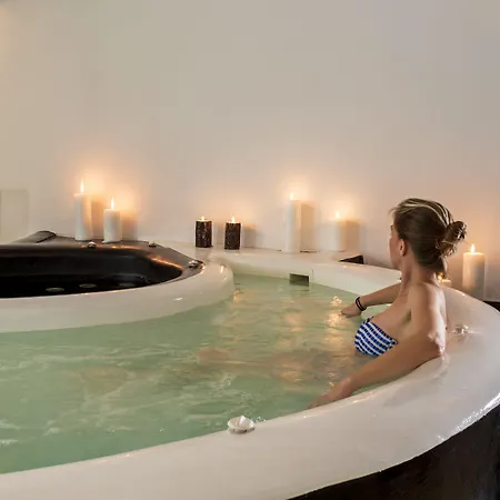 Hotel Carpe Diem Santorini Pýrgos