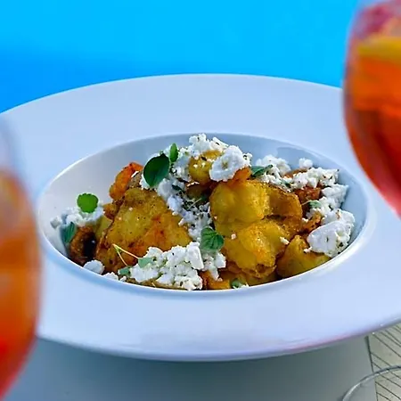 Отель Carpe Diem Santorini 5*