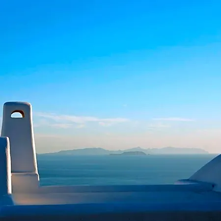 Carpe Diem Santorini 5*
