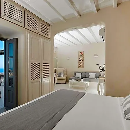 Отель Carpe Diem Santorini 5*