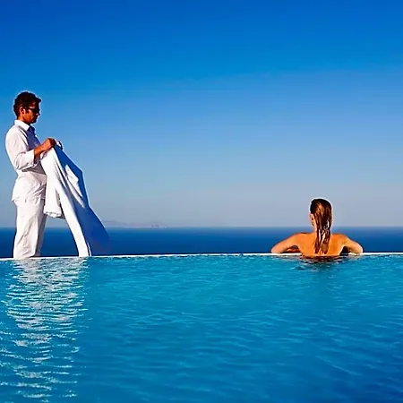 Carpe Diem Santorini Пиргос