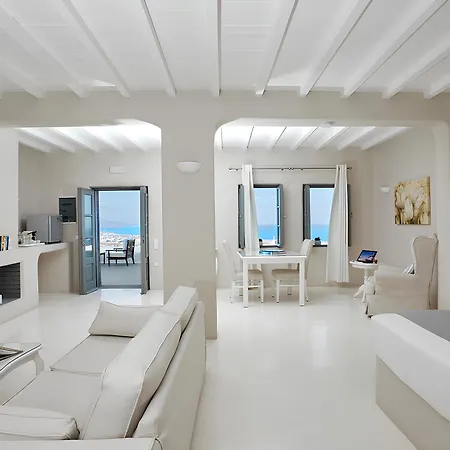 Carpe Diem Santorini 5*