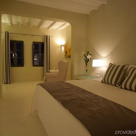 Отель Carpe Diem Santorini 5*