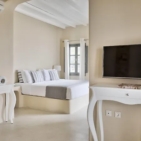 Carpe Diem Santorini 5*