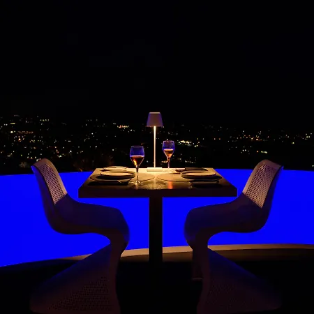 Carpe Diem Santorini Otel 5*
