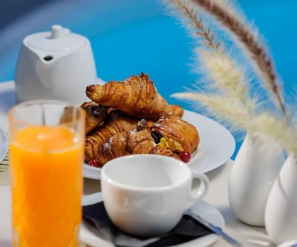 Carpe Diem Santorini 5*