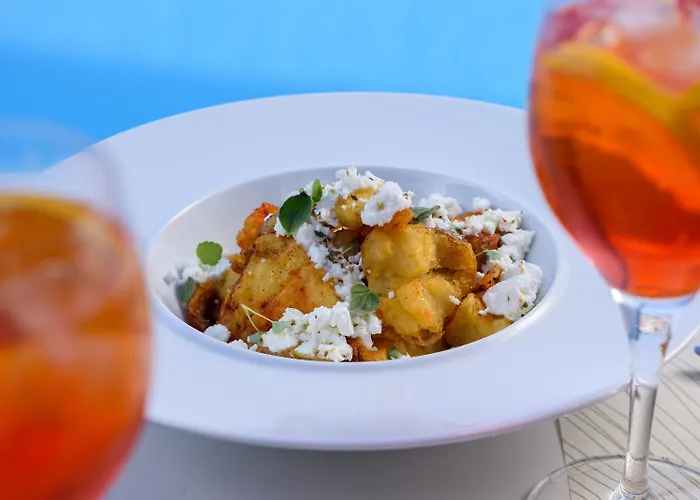 Carpe Diem Santorini Otel Pýrgos