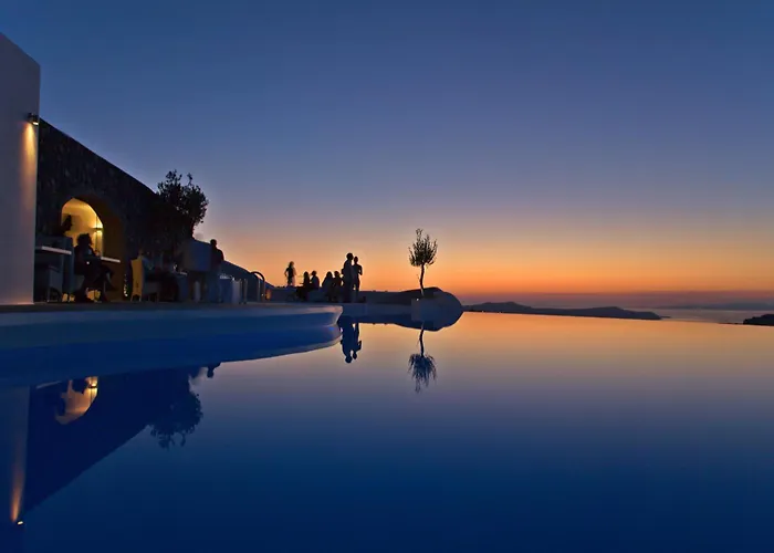 Carpe Diem Santorini 5*