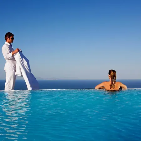 Carpe Diem Santorini Pýrgos