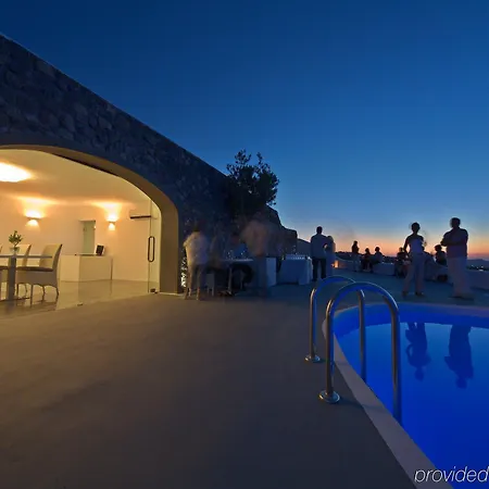 Carpe Diem Santorini Hotel 5*